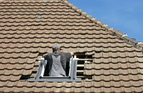 Pose de velux - Varrains